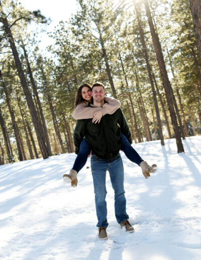 engagement photos in snow