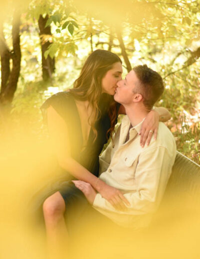 couple in engagement photos